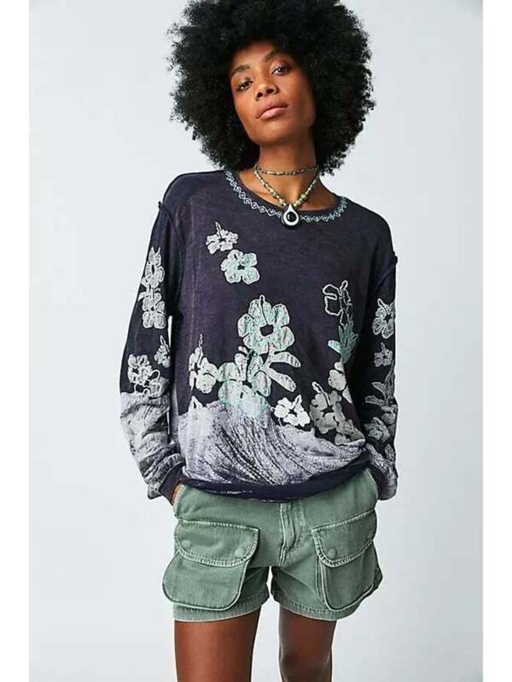 Free People We The Free Chasing Waves Embroidered Floral Tee NWT Small